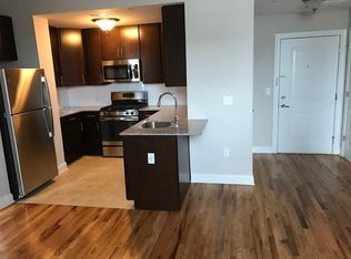 2110 Camelot Ct #2119, Helmetta, NJ 08828