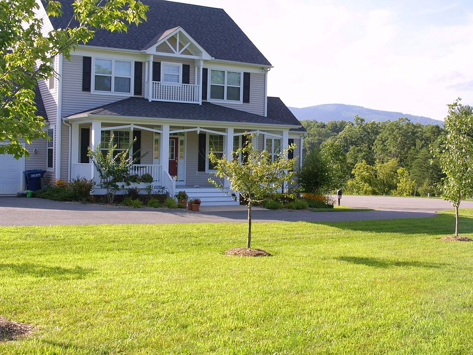 professional landscapin wiht