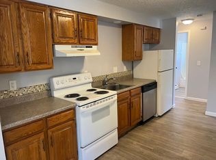 4961 King St APT 7, Denver, CO 80221