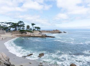 137 4th St #A, Pacific Grove, CA 93950