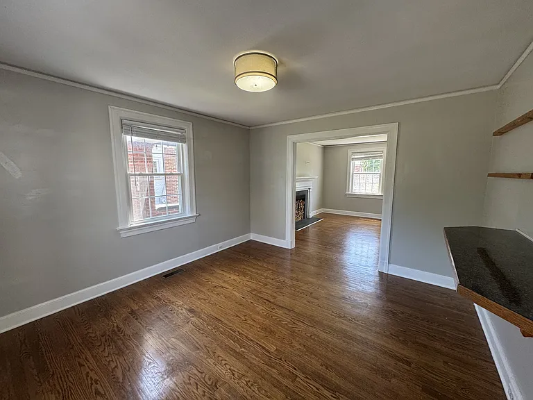 310 Yeardley Ave — Photo 13