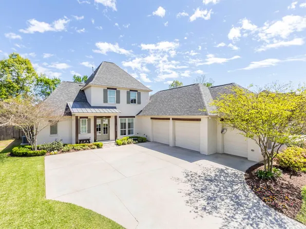 14338 Bluff Pass Dr, Prairieville, LA 70769