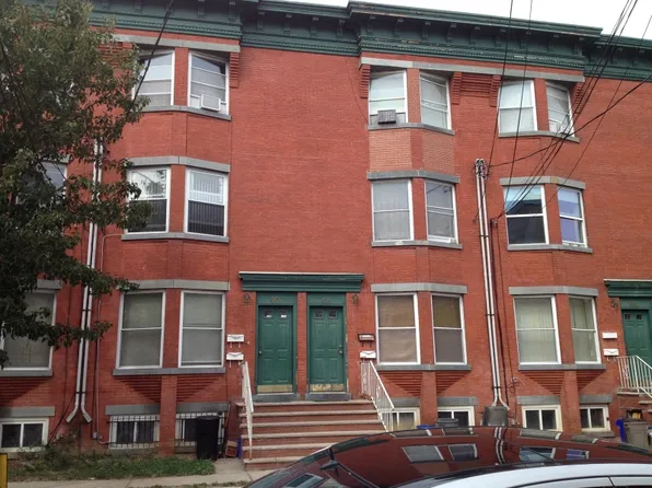 46 3rd St, Newark, NJ 07107