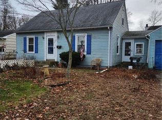 7 Delmar Ct, Norwich, CT 06360