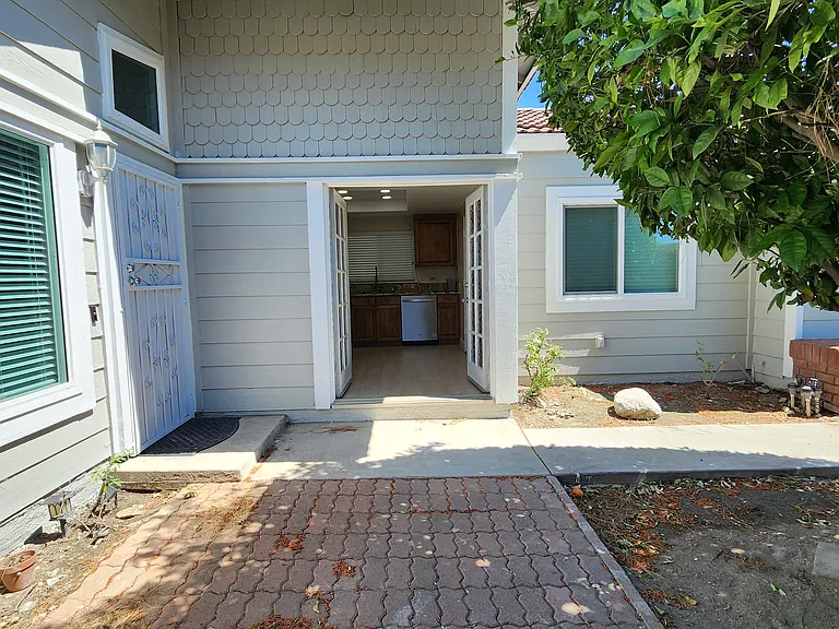 14104 Hillcrest Dr — Photo 4