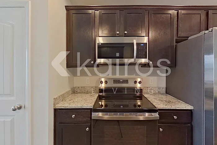 108 Saint Phillip Way — Photo 10
