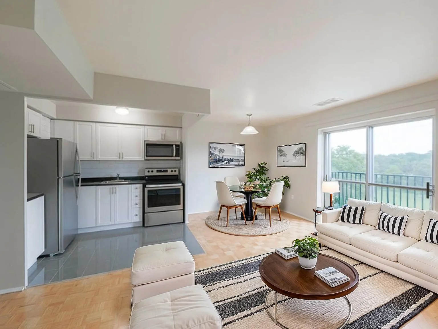 5 Glenn Wood Place — Photo 2