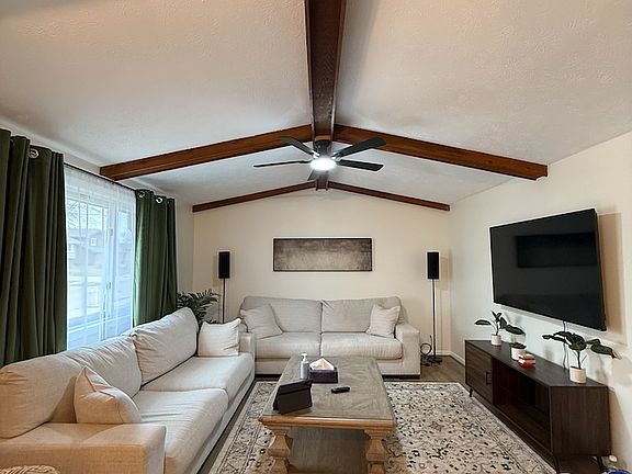 5th image of 13447 Westwood Ln #3