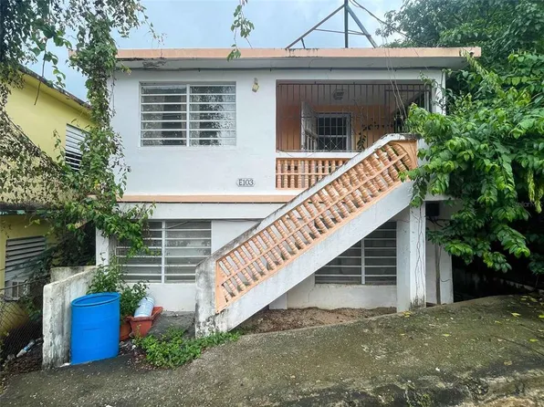 103 Calle Igualdad, Vieques, PR 00765