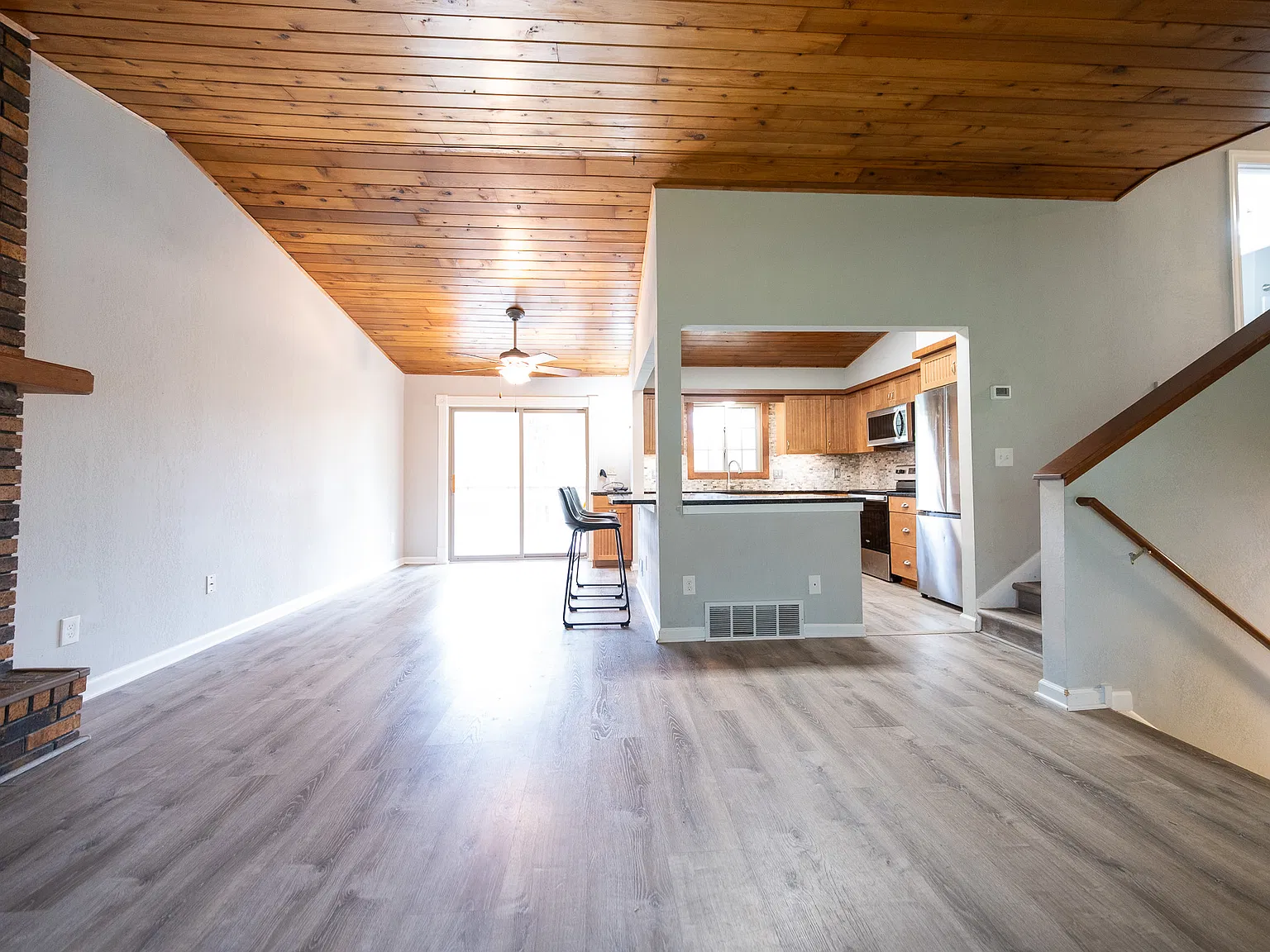 210th Street West, Lakeville (12350) AB CW1 - 1 — Photo 4