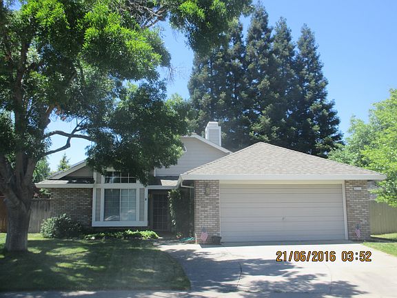 daylight view of house