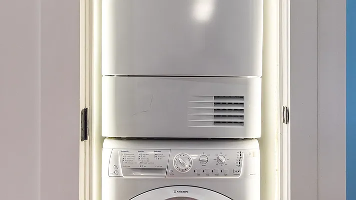 Rented by Nooklyn NYC LLC | media 8