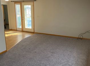 814 4th Ave NE, Jamestown, ND 58401