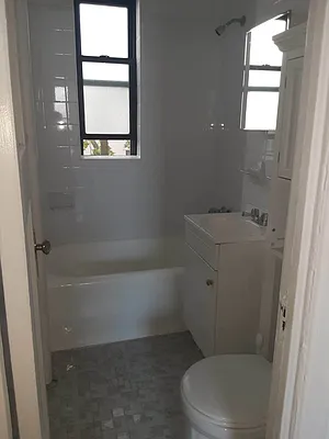 Rented by Grand Group Realty | media 7