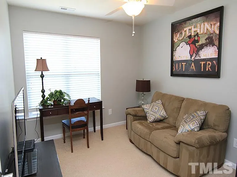8626 Thunderwood Dr — Photo 12