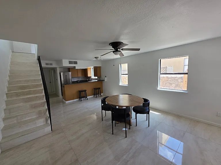 1691 Ebony Ave #1 — Photo 17