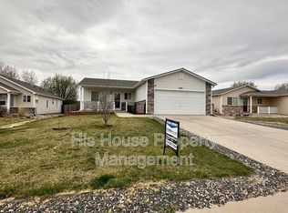 2918 Swan Point Ct, Evans, CO 80620