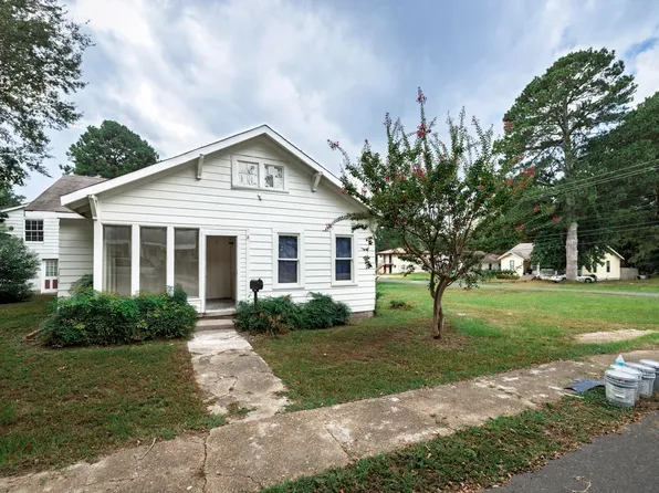 1533 Phillips St, Arkadelphia, AR 71923