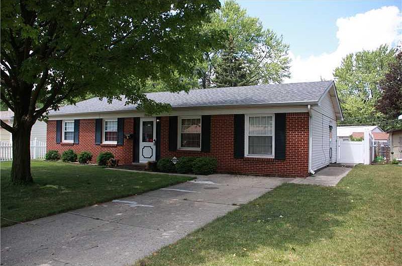 1st image of 7844 E Potomac Ave