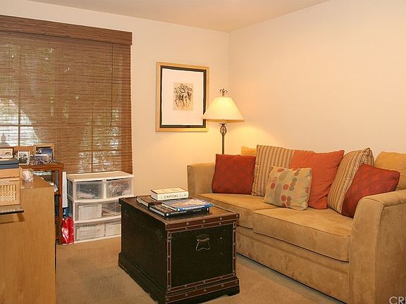 4th image of 7823 Cowper Ave