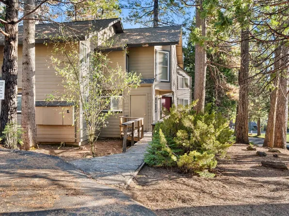 921 Cypress Point Dr #1, Arnold, CA 95223