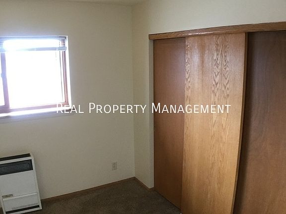 5th image of N88W16771 Main St #1