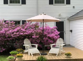 12 Jackson Rd, Briarcliff, NY 10510