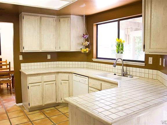 5th image of 6825 Falconview Ln