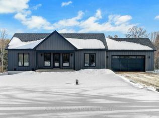 1207 Rae Rd, Mississippi Mills, ON K0A1A0