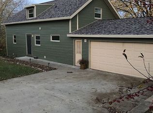 580 N German St, Mayville, WI 53050