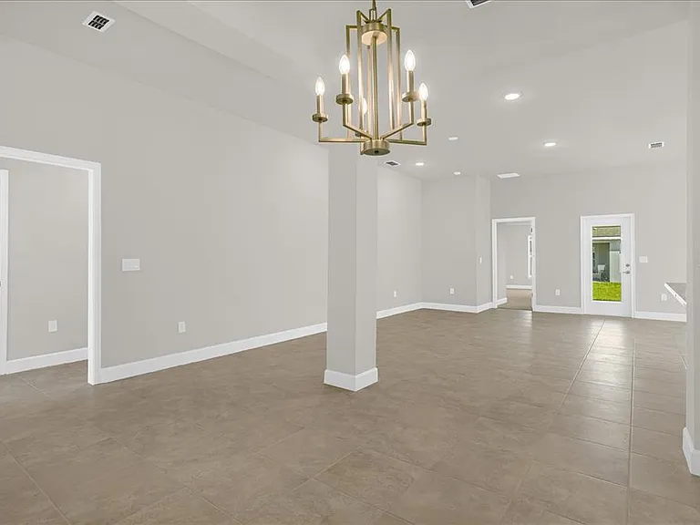 671 Tanaro Ln — Photo 6
