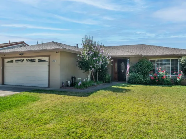 8908 Twin Falls Dr, Sacramento, CA 95826