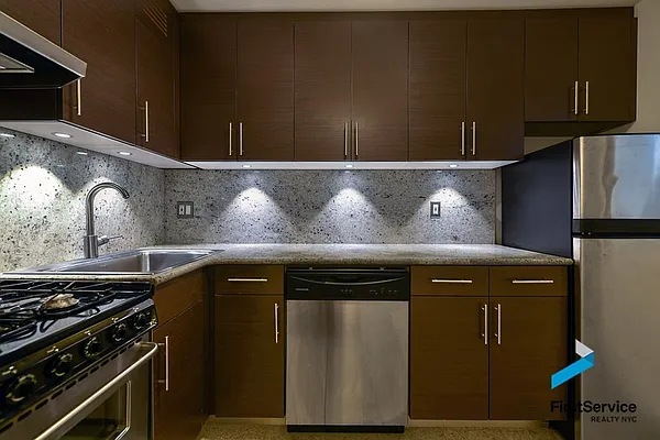 Rented by FirstService Realty (legacy) | media 65