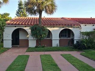 6908 Holly Rd, Miami Lakes, FL 33014