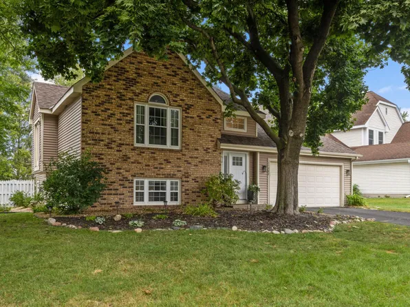 11282 50th Pl N, Plymouth, MN 55442