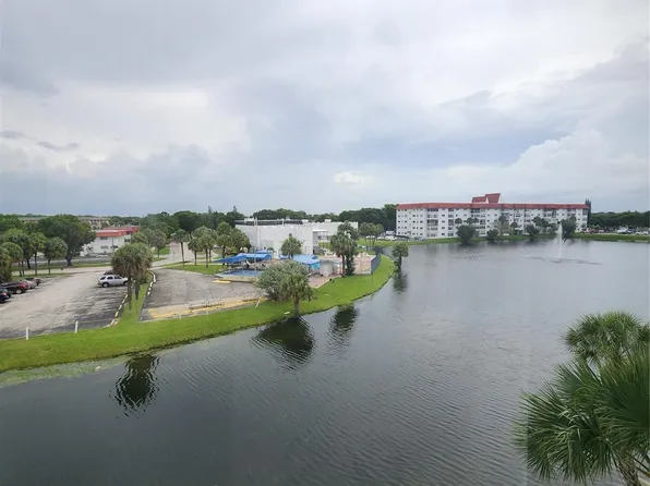 4851 NW 21st Street #412, Lauderhill, FL 33313