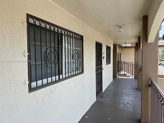 2nd image of 8851 NW 119th St Unit 6214