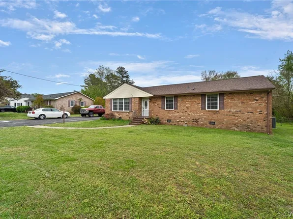 5813 Sutherland Dr, Sutherland, VA 23885