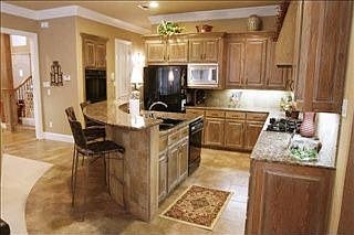 5th image of 1204 Lourdes Dr