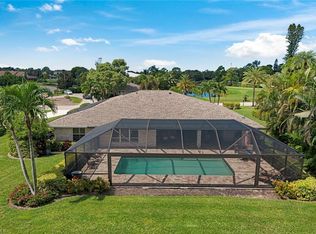 2264 Imperial Golf Co Blvd, Naples, FL 34110