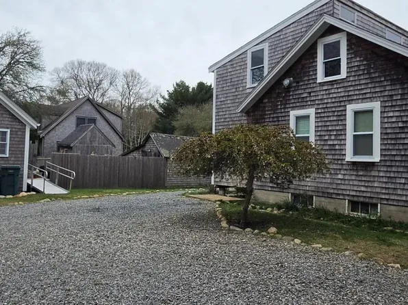 15 Goah Way, Tisbury, MA 02568