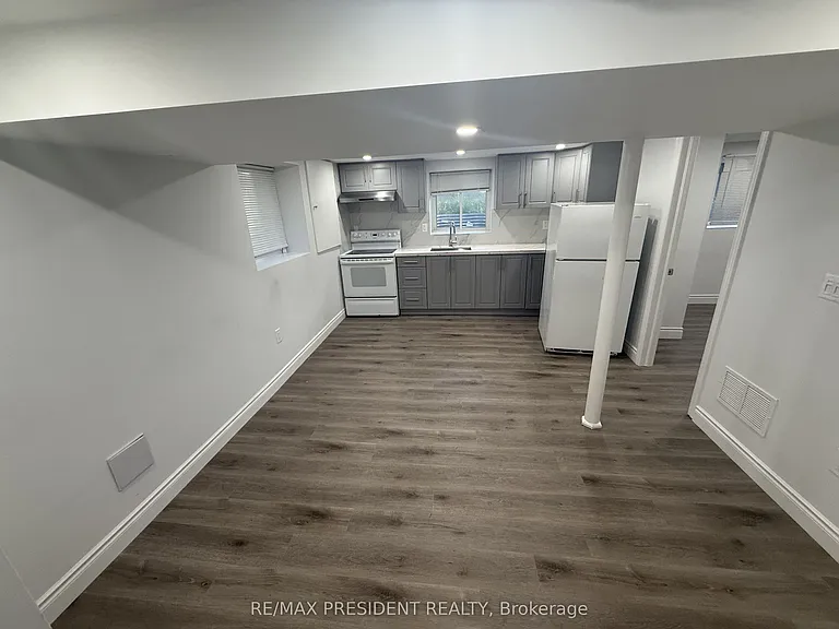 45 Elmvale Cres #LOWER — Photo 1