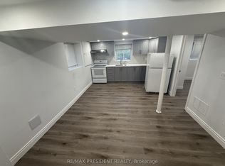45 Elmvale Cres, Toronto, ON M9V 2B8