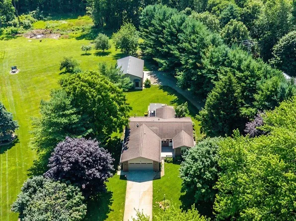 785 N 150 E, Lagrange, IN 46761