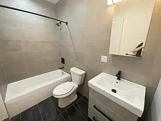 Rented by Tapiro Realty