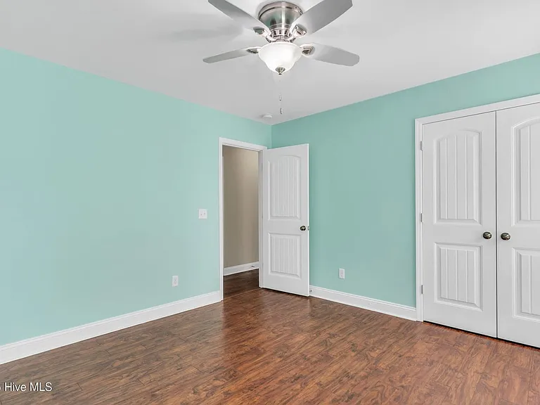 8530 Jadewood Dr — Photo 23