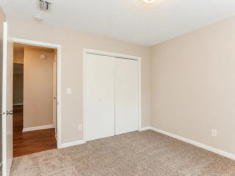 5381 Fremont St — Photo 13