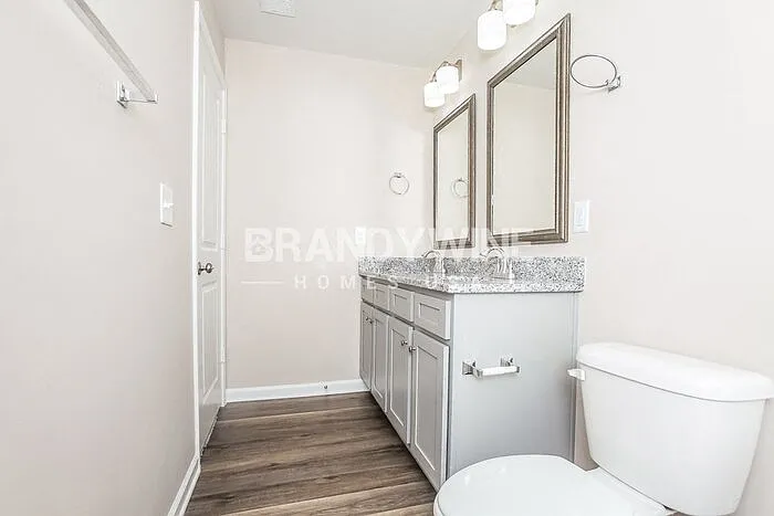 559 Glenmanor Dr — Photo 25