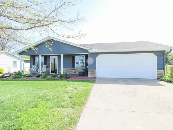 4504 Lake Dr, Granite City, IL 62040