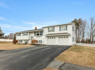 22 Cleveland Rd, Peabody, MA 01960